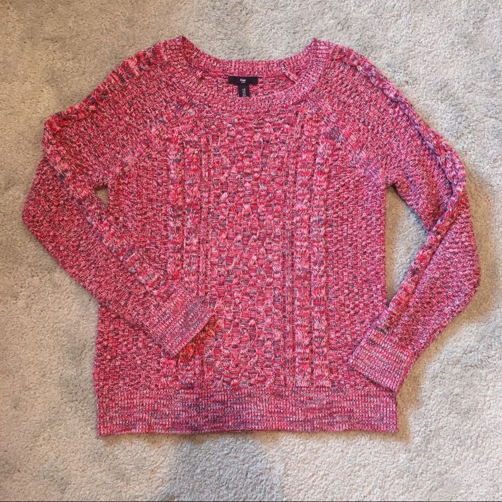 GAP Cable Knit Pullover Sweater